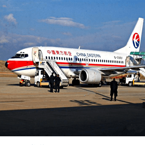 铜仁凤凰机场快运航空快运业稳步发展的原因是什么？